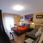 Tano's Giardini Naxos