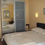 Tano's Apartment Giardini Naxos