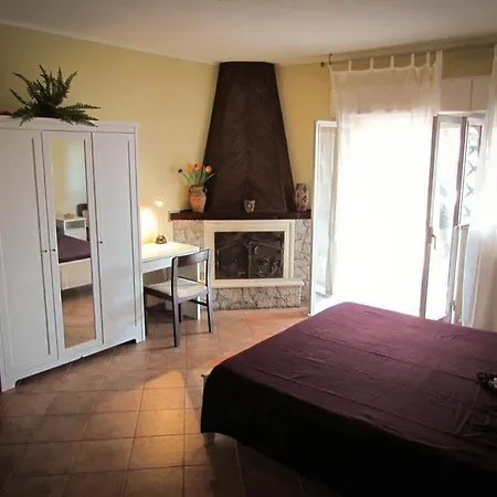 Tano's Apartment Giardini Naxos